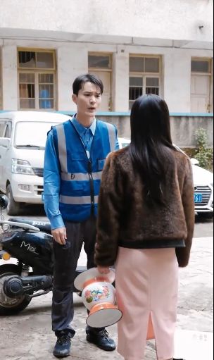 狂飙龙尊海报