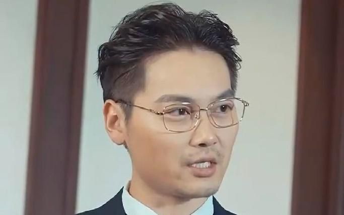 新：极品透视海报